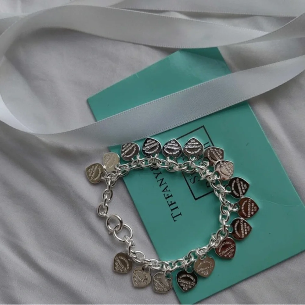 Tiffany & Co Silver Heart Charm Bracelet size:7.5 inches - Picture 5 of 5